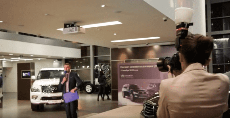 Показ осенне зимней коллекции Infiniti QX